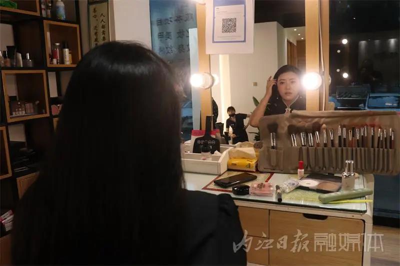 “筝”厉害!内江这位甜妹儿登上央视“压轴”(图9) “筝”厉害!内江这位甜妹儿登上央视“压轴”(图9)