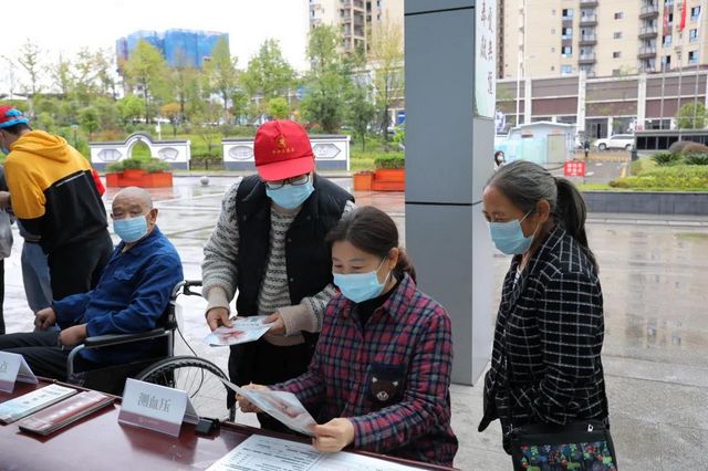 【我为群众办实事】中医药传承志愿者在行动，心系百姓健康！(图7)
