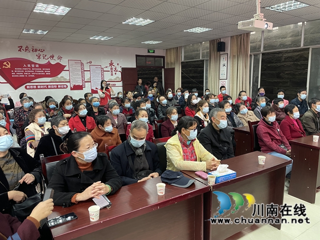 龙马潭区小市街道杜家街社区召开生活垃圾分类工作会(图3)