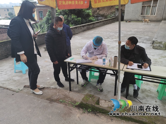 泸县海潮镇：凝心聚力，筑牢疫情防控墙(图4)