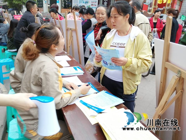 泸县：三个强化推进农民工返乡回引