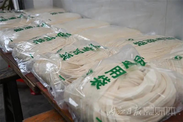 好甜!内江有个“麻糖专业村”,制作工艺大揭秘(图14) 好甜!内江有个“麻糖专业村”,制作工艺大揭秘(图14)