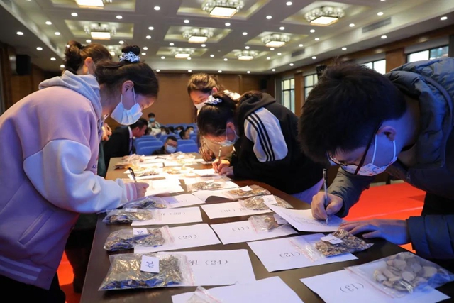 传岐黄经典 展杏林风采｜合江县中医医院中药知识竞赛圆满举行(图9)