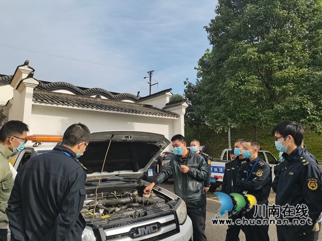 泸县综合行政执法局开展执法车辆驾驶人员安全培训