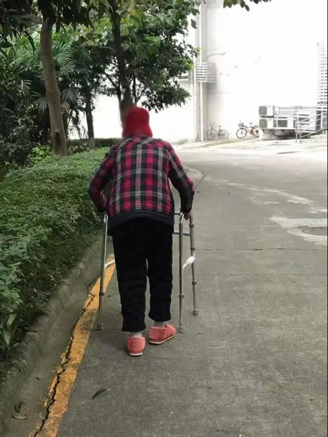 94岁老人一个月内摔倒两次，还好……(图4)
