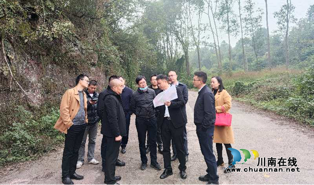 泸州市自然资源和规划局调研龙马潭区自然资源和规划工作