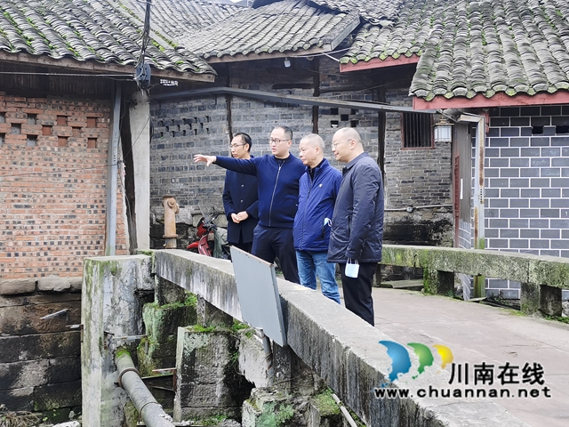 泸县政协党组书记吴雪松到立石镇调研指导工作