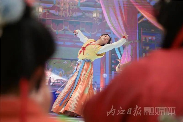 穿越千年！上百内江人在这里“梦回汉朝”(图22)