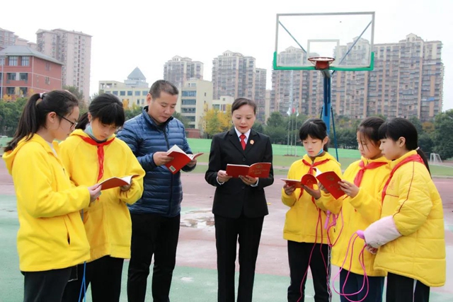 奔跑吧，少年！宪法为每一个人守候