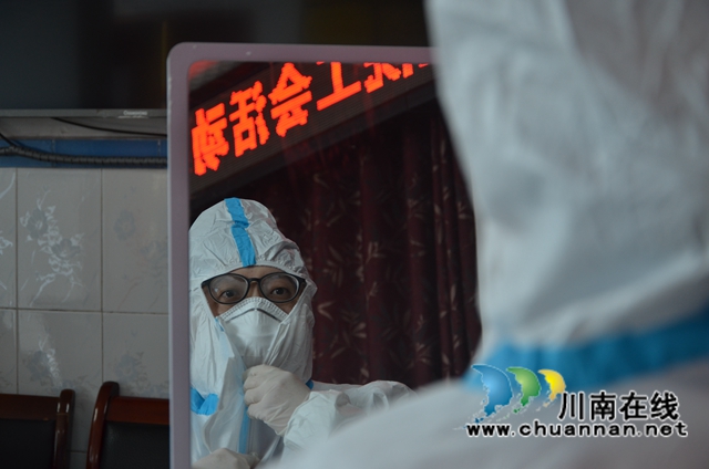 泸县得胜镇卫生院开展穿脱防护用品考核竞赛活动(图4)