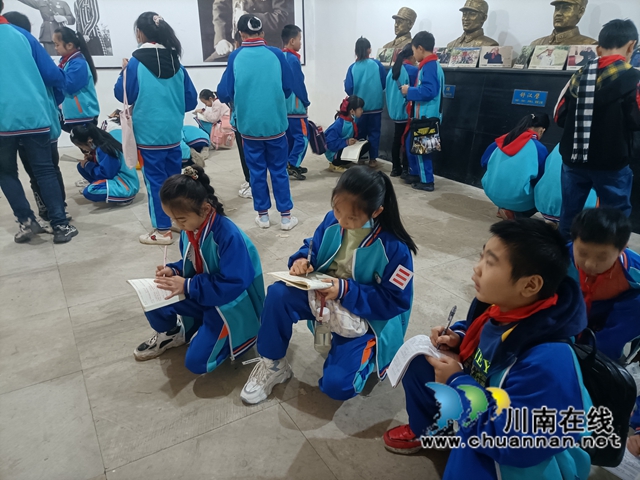 纳溪区天仙镇中心小学开展《铭记历史》研学旅行(图3)