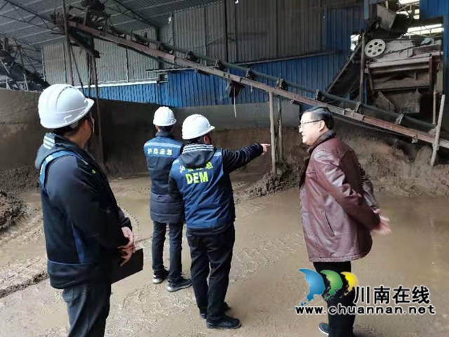 县应急局玉蟾街道执法中队、玄滩镇执法大队到云龙镇进行片区交叉执法检查(图2)