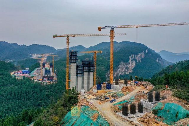 航拍带你看山里的大项目，这条出川新通道建设正酣(图4)