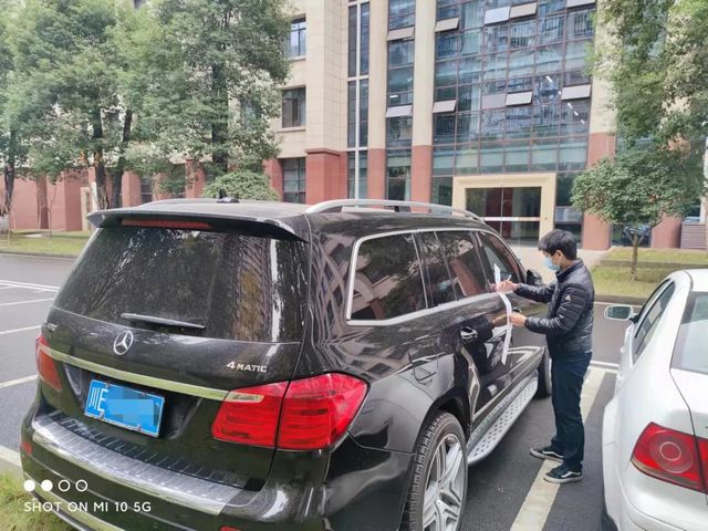 感受公平正义 | 麒麟出击，成功扣押“百万级”奔驰越野(图4)