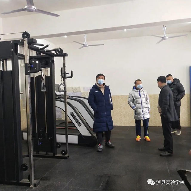 四川省足球协会青少年足球训练中心到泸州市泸县实验学校进行青训基地检查(图5)