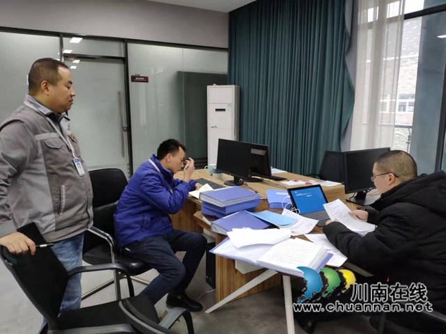 合江县应急管理局开展节前安全执法检查(图2)