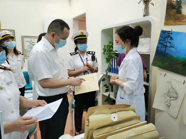 泸州市卫生健康委、市场监管局联合开展打击“非法医美”专项行动