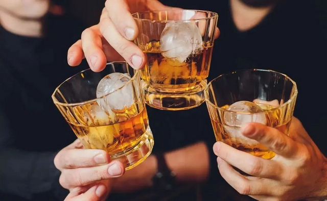【关注】应酬喝酒，怎样才能不醉？注意……
