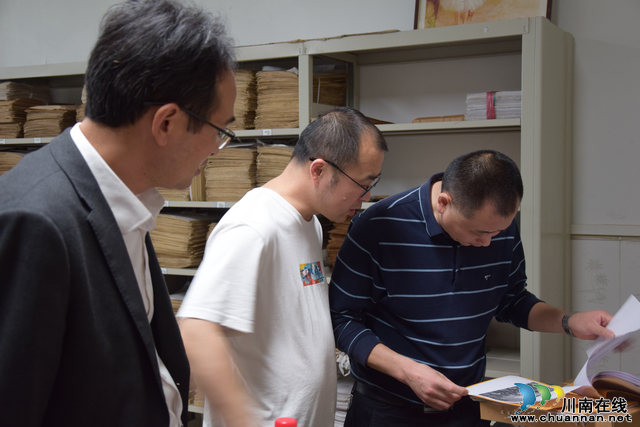 泸县一中与泸县四中举行校际交流活动
